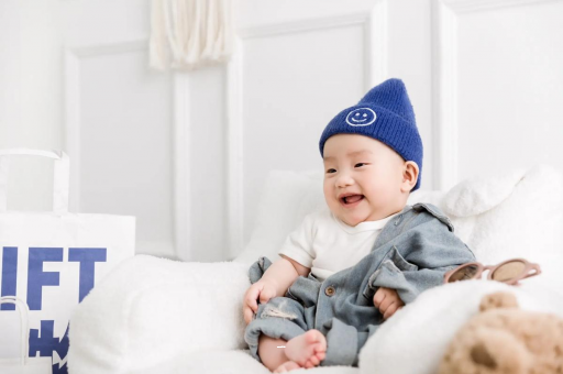 遵义宝宝眼睛红红的 遵义宝宝眼睛红红的